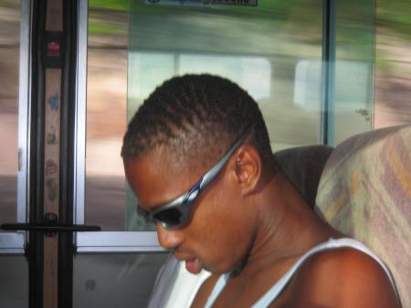 michou bel pose 