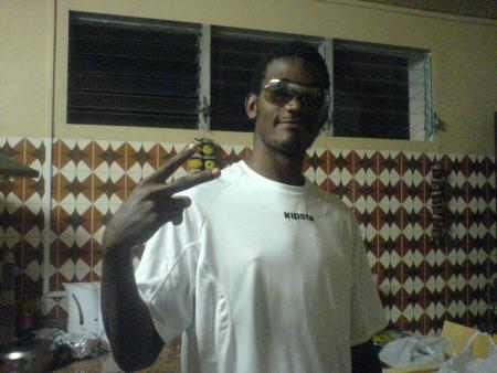 kémou